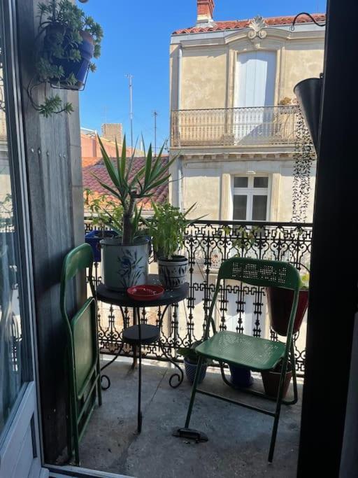 Le Montmorency 41 Authentique Et Cosy Centre Historique Proximite Parking Gratuit Sete Luaran gambar